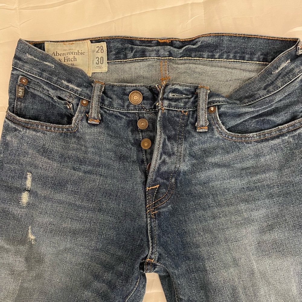 Women’s Abercrombie jeans. Size 28x30.